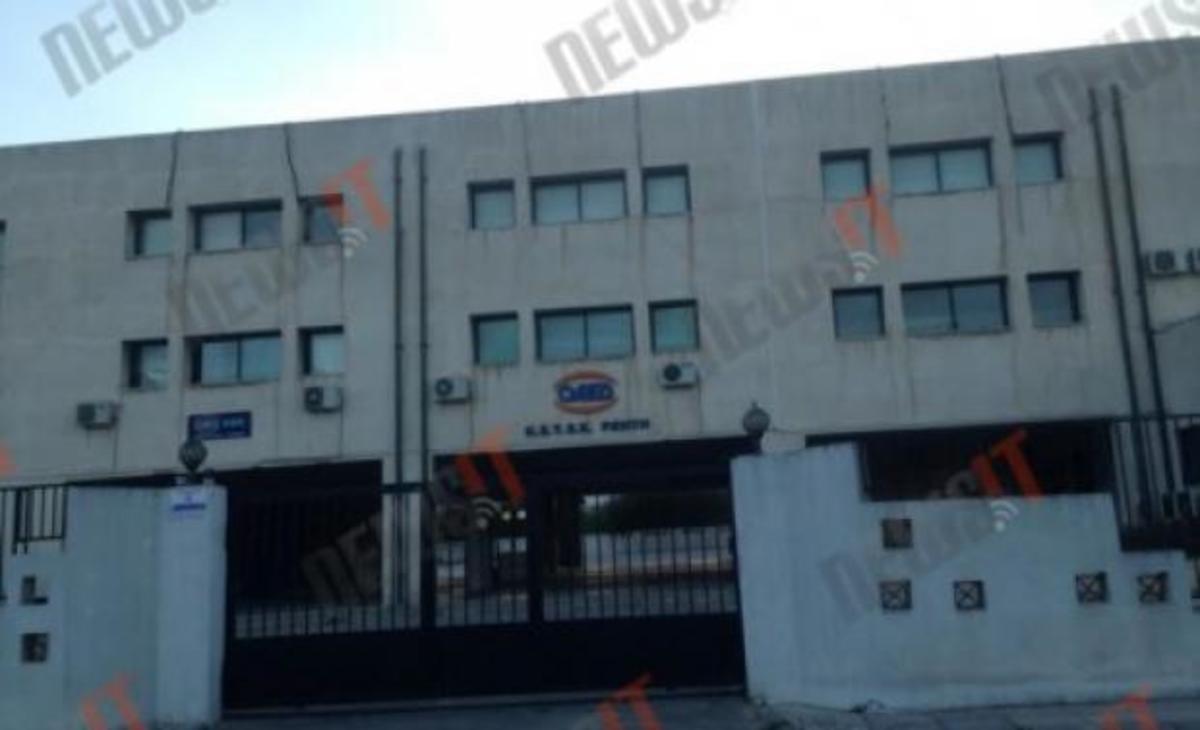 Αιματοκύλισμα στου Ρέντη – Μαθήτρια νοσηλευτικής μαχαίρωσε τρεις συμμαθήτριες της μέσα στην τάξη