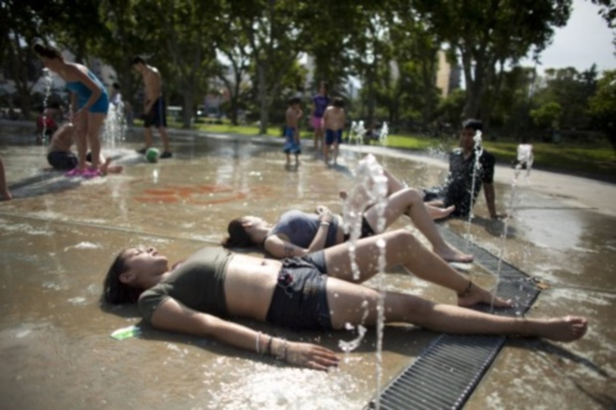 Καιρός: Μετά τον καύσωνα έρχονται καταιγίδες!