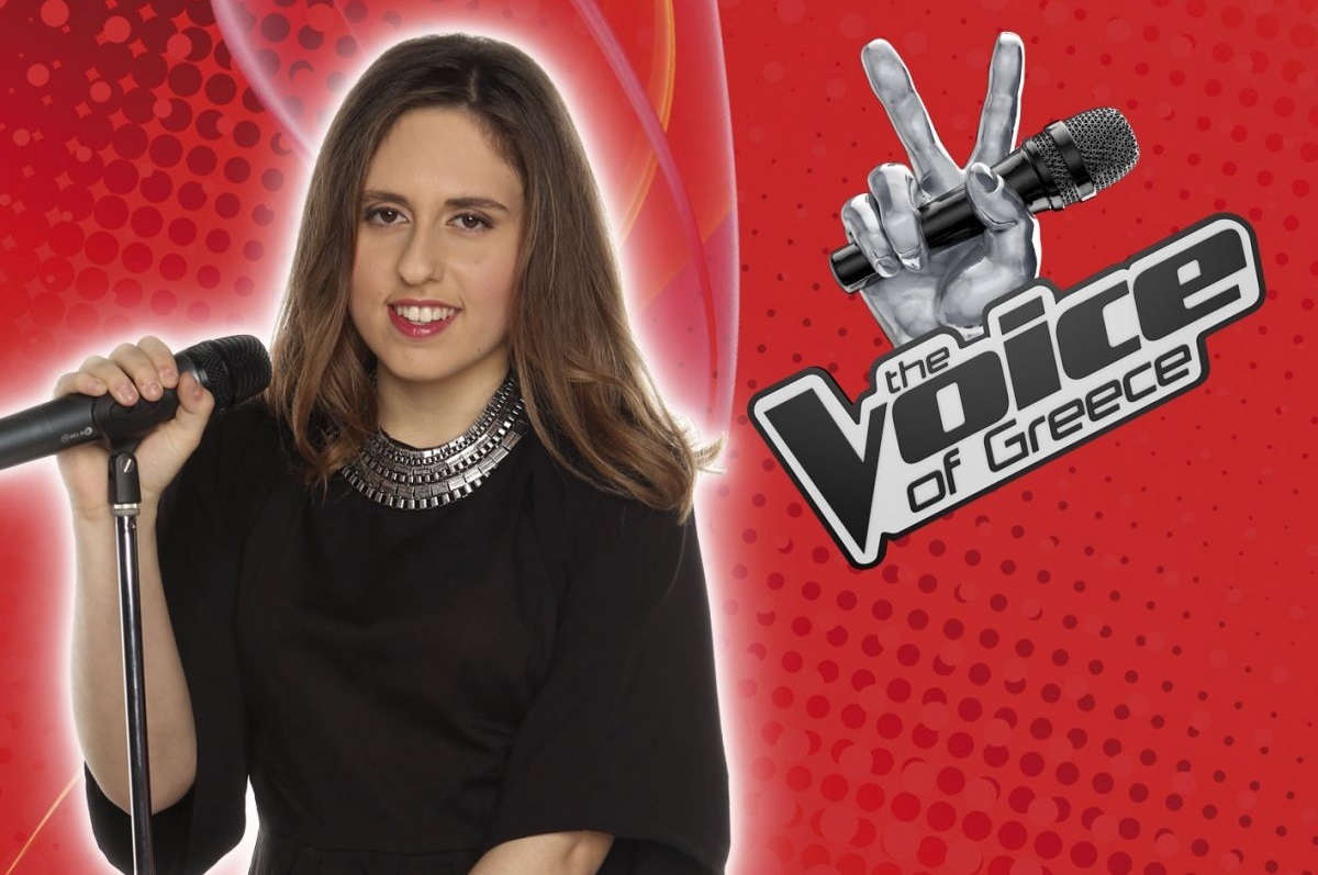 The Voice: Η Αρετή Κοσμίδου αγνώριστη με μαγιό στην παραλία