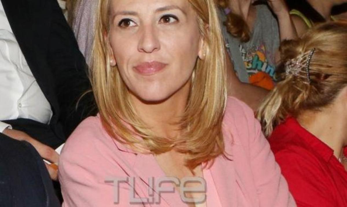 Η έξοδος της Ρένας Δούρου στο Ηρώδειο