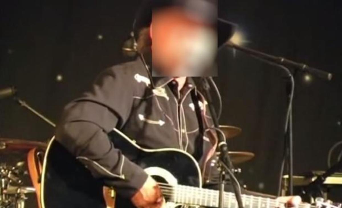 Νεκρός έπεσε γνωστός τραγουδιστής σε ανταλλαγή πυροβολισμών