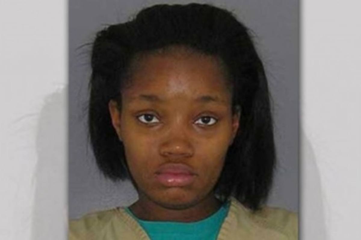 Φρίκη! Έσπασε με τις γροθιές της το κρανίο του μωρού της