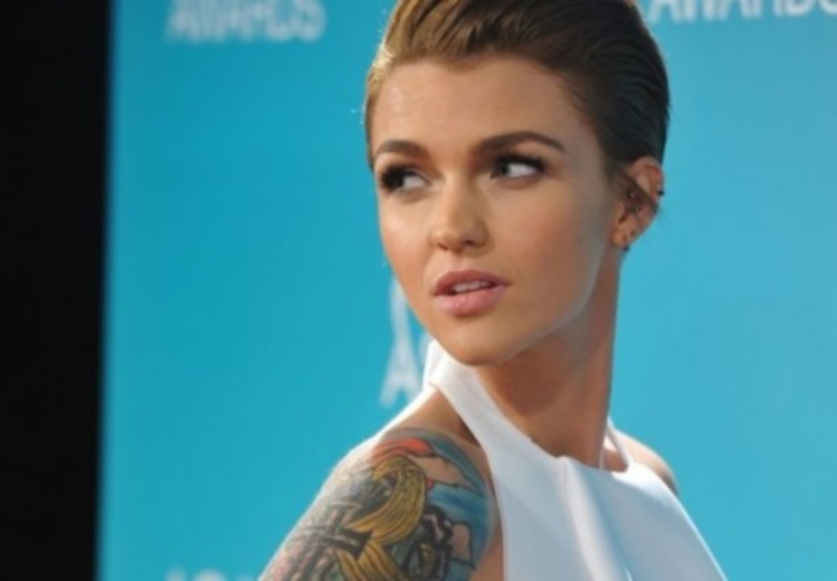 Ruby Rose: Το σκοτεινό παρελθόν της καλλονής που έκανε θραύση μπαίνοντας στο Orange Is The New Black