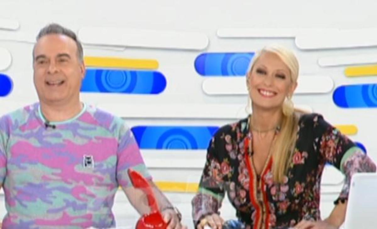 Η αμηχανία της Μπακοδήμου με την ατάκα της Σταμάτη!