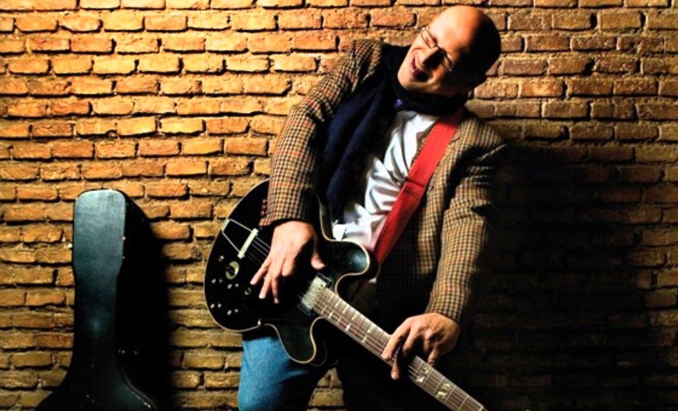 Λάκης Παπαδόπουλος: «Έχω χάσει την ακοή από το δεξί μου αφτί»