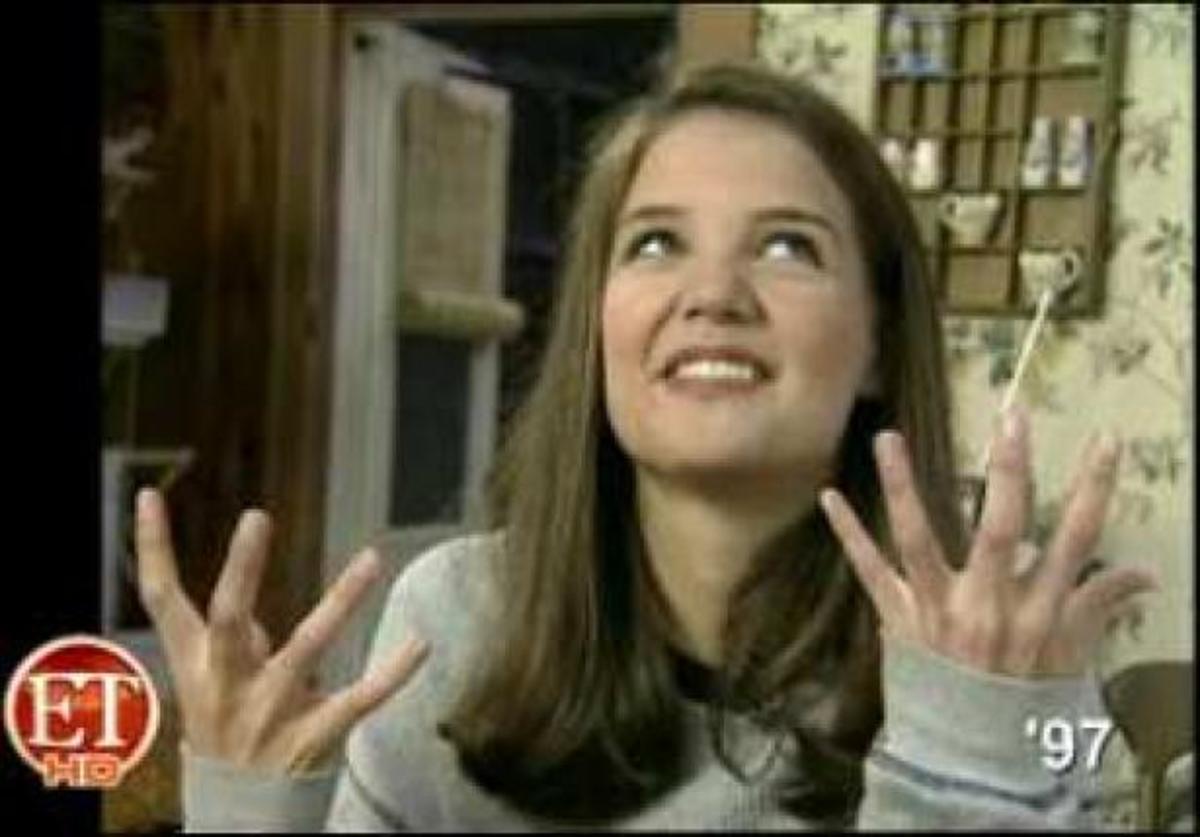 Flash Back: Συνέντευξη της Katie Holmes το 1997