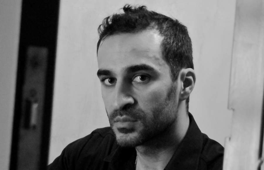 Νικόλαος Καραγκιαούρης: «Έχω γίνει νεωκόρος σε μία εκκλησία»