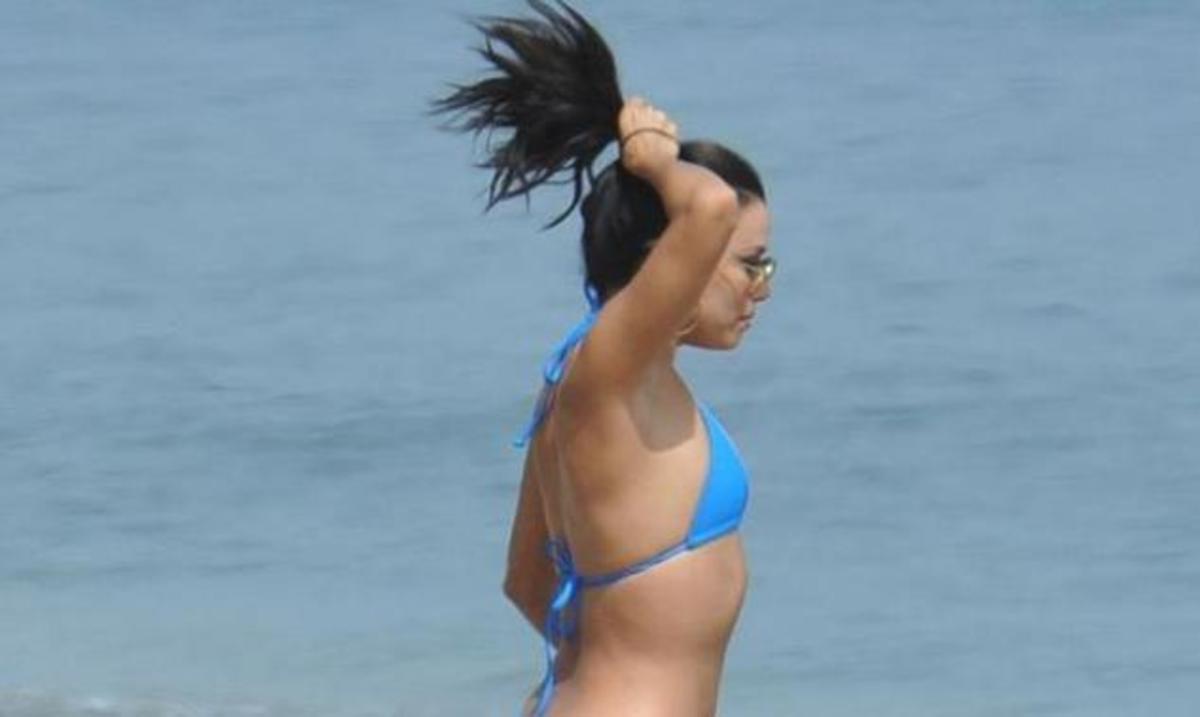 Eva Longoria: Παραμένει καυτή στα 40 της!