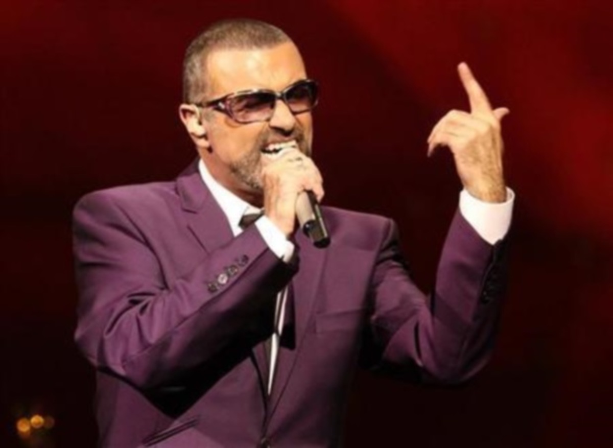 Αγνώριστος ο George Michael σε σπάνια εμφάνιση του!