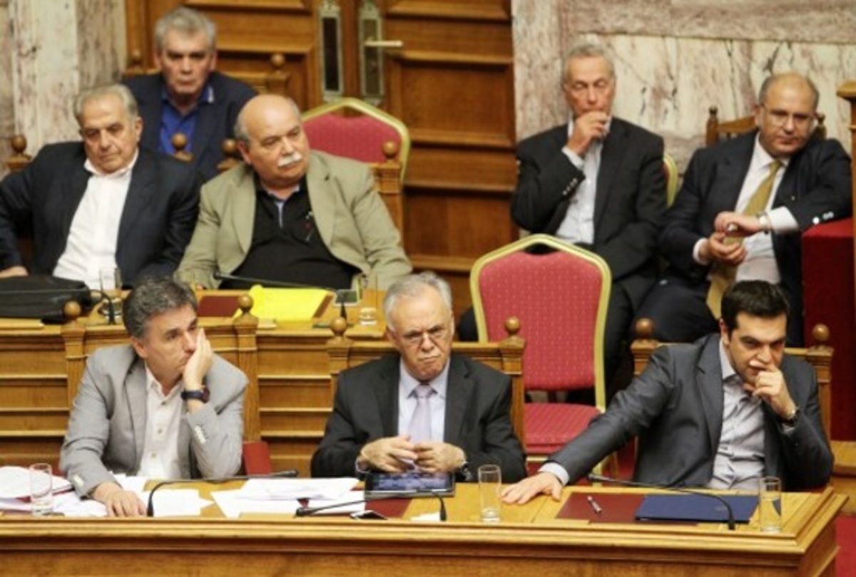 Στο Eurogroup σήμερα ο Τσακαλώτος με 251 ΝΑΙ στις αποσκευές του