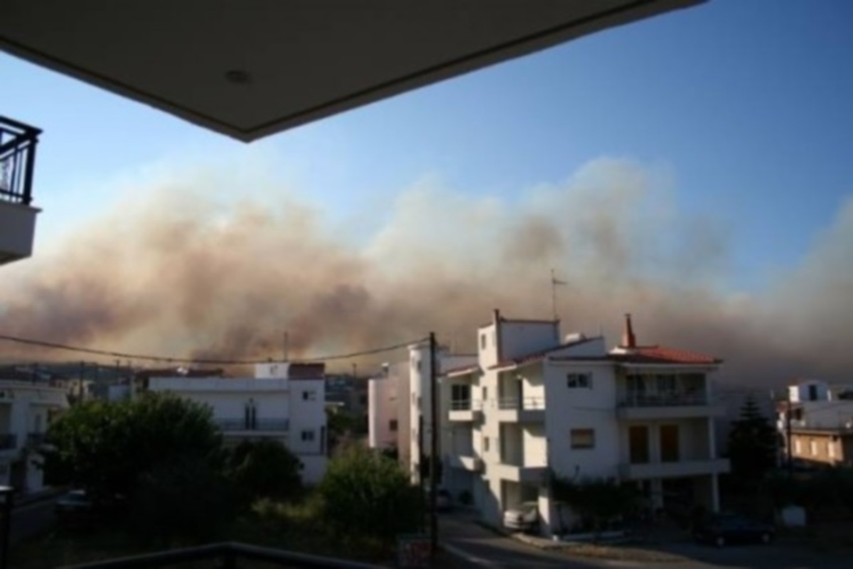 Μεγάλη φωτιά στη Λακωνία! Εκκενώθηκαν χωριά!