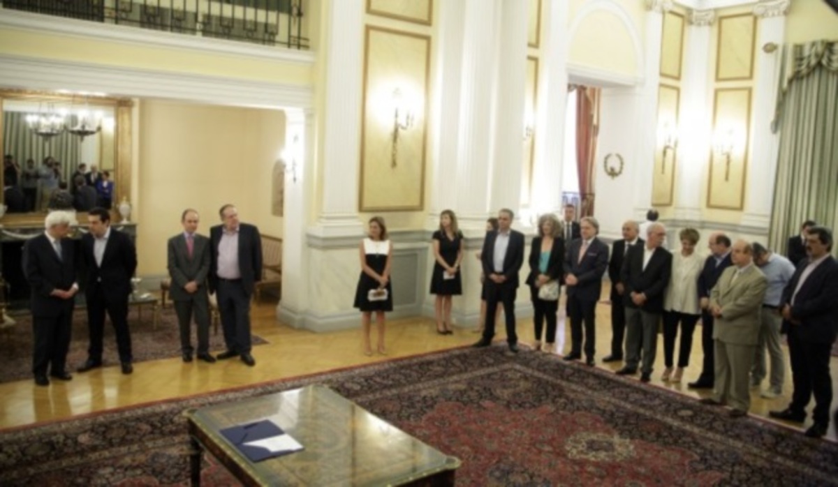 Η ορκωμοσία της κυβέρνησης δε μεταδόθηκε ζωντανά