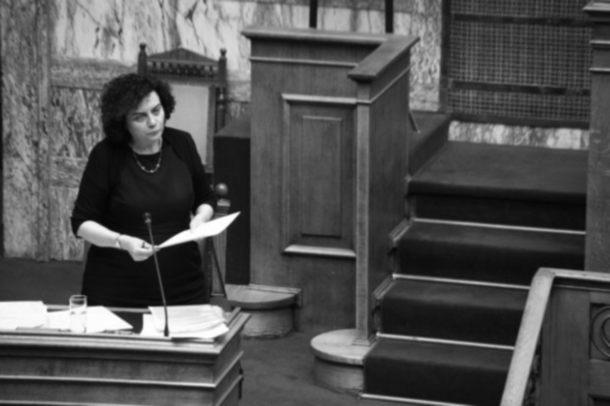 Μητέρα Ν.Βαλαβάνη: «Η κόρη μου δεν είχε ιδέα για τα 200.000 ευρώ. Εγώ τα σήκωσα»