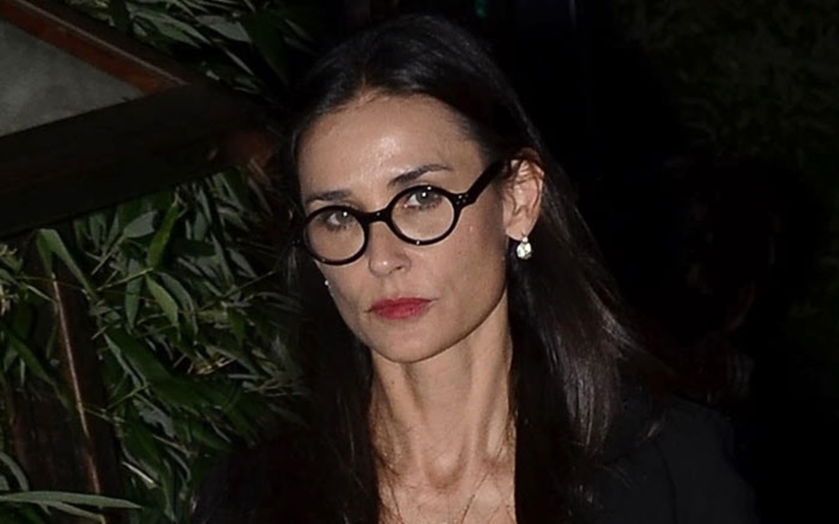 Βρέθηκε νεκρός άντρας στην πισίνα της Demi Moore!