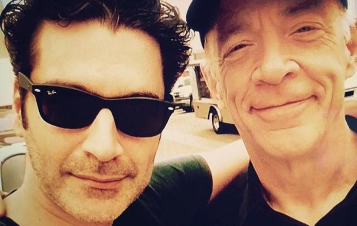 J.K. Simmons: Τι λέει για τη συνεργασία με τον Παπακαλιάτη και την κατάσταση στη χώρα μας;