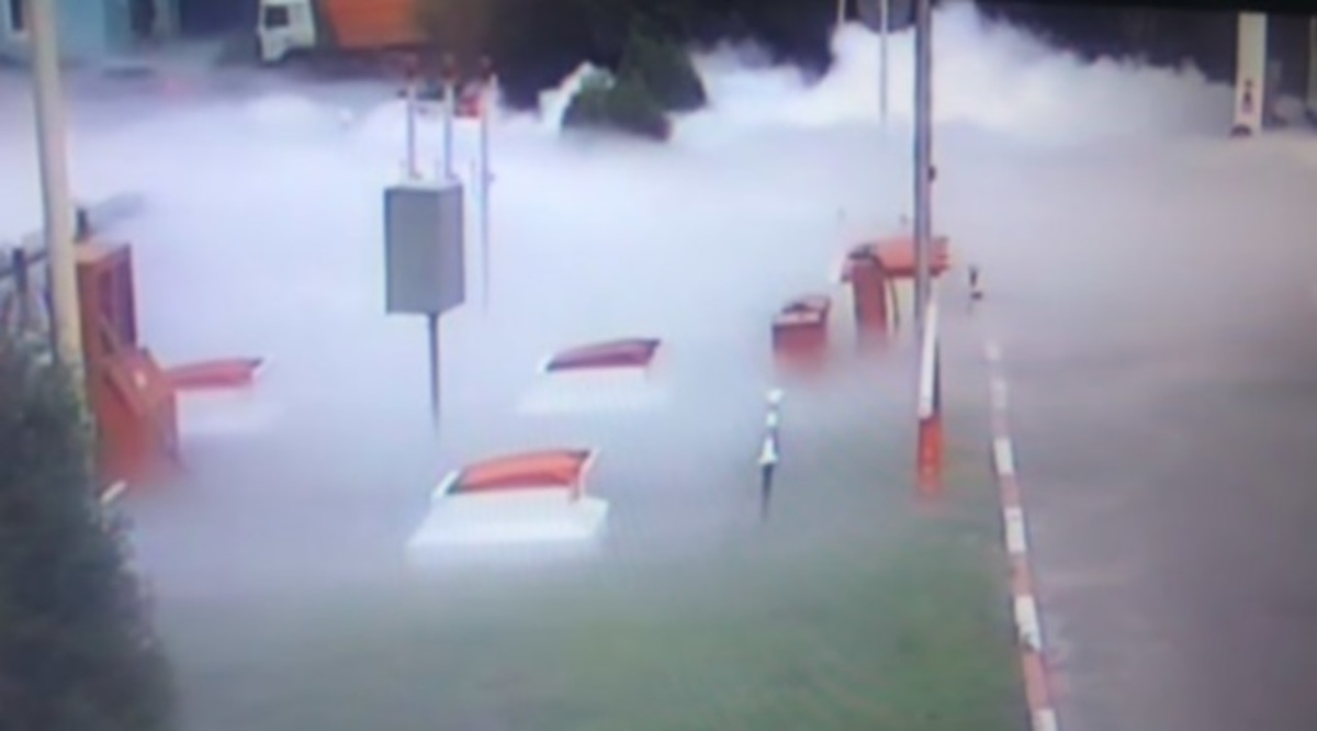 Έκρηξη σε βενζινάδικο από διαρροή μεθανίου!