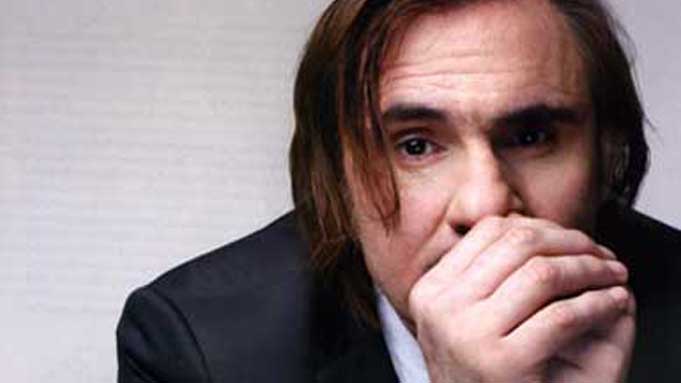 Άκης Σακελλαρίου: «Οι περισσότεροι δούλευαν σε μπαρ, εγώ καθάριζα σπίτια»