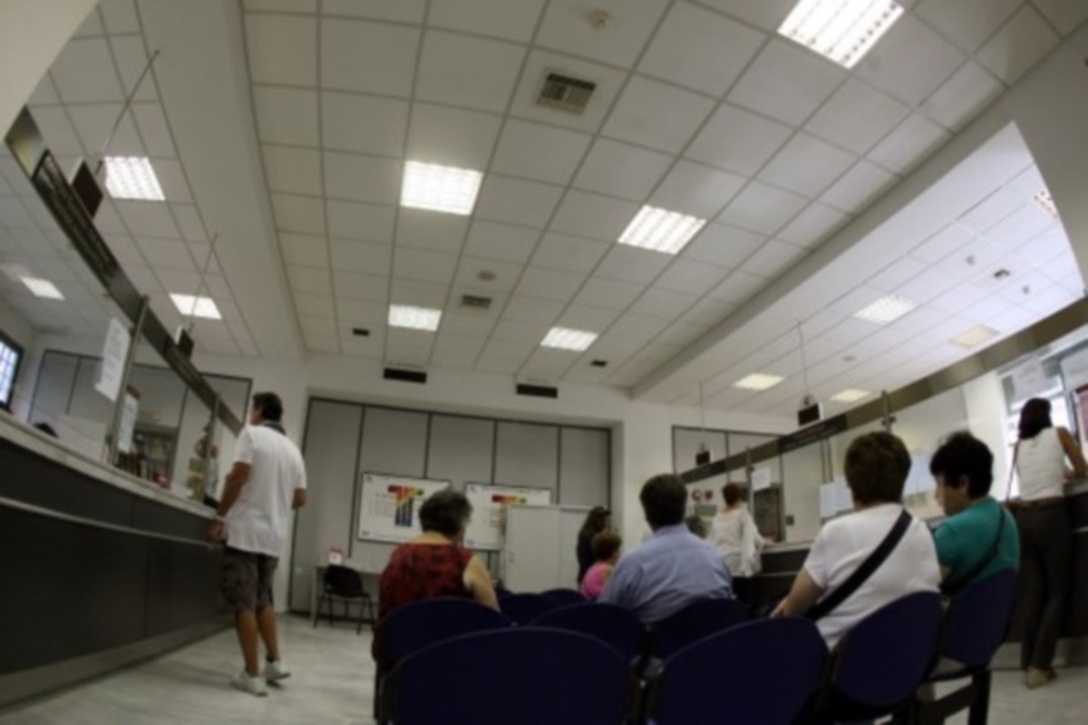 Ανατροπές στα όρια ηλικίας των συντάξεων