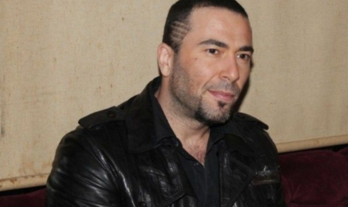 Βαλάντης: «Ο Γιάννης Πάριος δεν μπορεί να είναι πια ο μεγαλύτερος Έλληνας τραγουδιστής λόγω…»