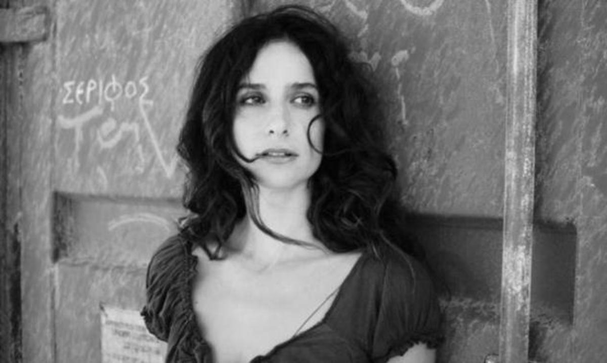 Μαρίνα Καλογήρου: Ηχηρή απουσία από την κηδεία του πρώην συντρόφου της και πατέρα του παιδιού της