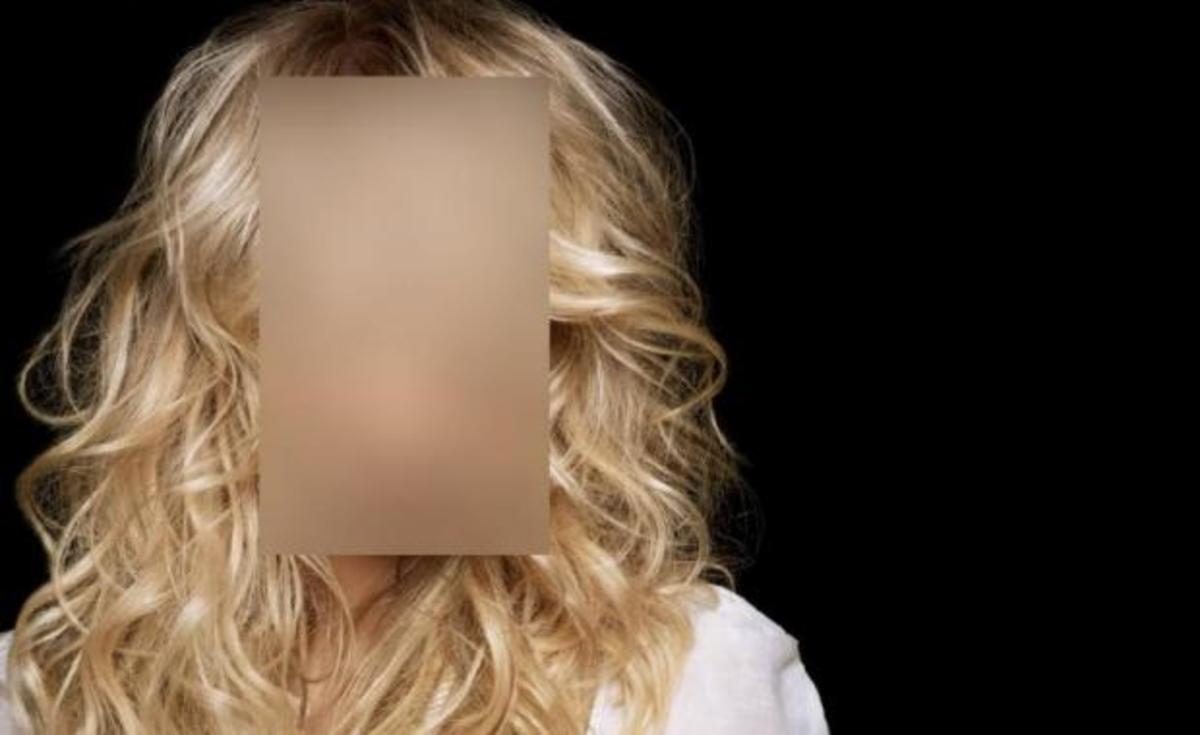 Τραγουδίστρια …κλείδωσε τον 4 μηνών γιο της στο αυτοκίνητο