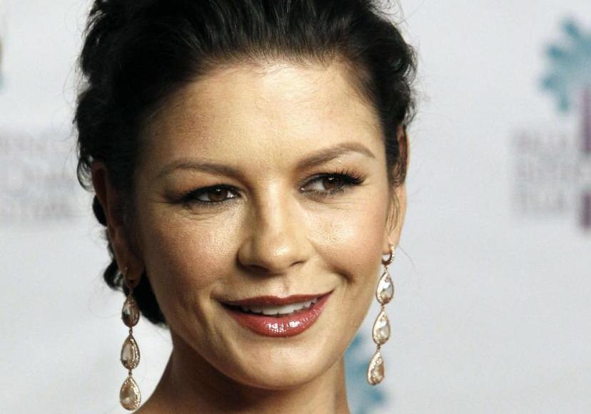 Σε ψυχιατρική κλινική με μανιοκατάθλιψη η Catherine Zeta Jones