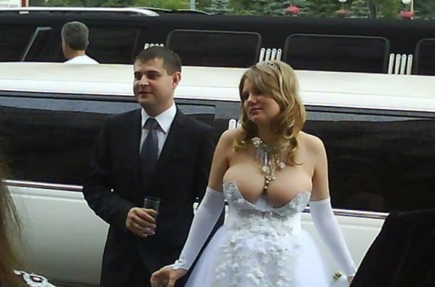 Απίστευτες φωτογραφίες από γάμους – παρωδίες!