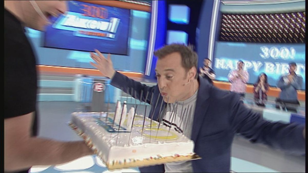 Άκου τι είπαν: 300 επεισόδια με… 300 κεράκια!
