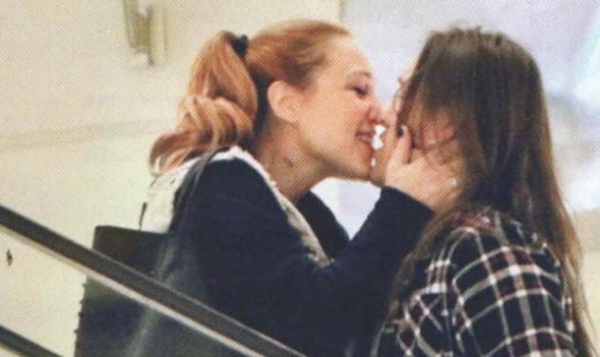 Τα τρυφερά τετ α τετ της Πηνελόπης Αναστασοπούλου με τον σύντροφό της!