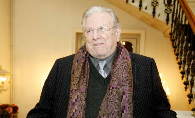 Κώστας Βουτσάς: Πόσες φορές την εβδομάδα κάνει σεξ;