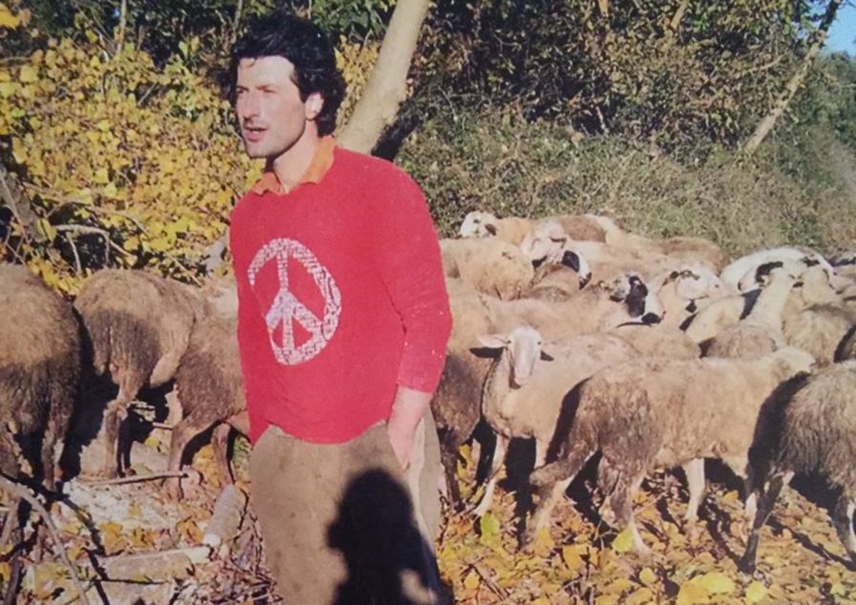 Ο Όθωνας Μεταξάς έγινε αγρότης!