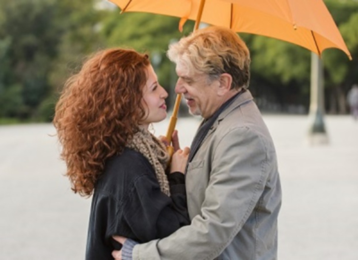 Ο Γιάννης Βούρος επιστρέφει με τα «Παιδιά ενός κατώτερου θεού»