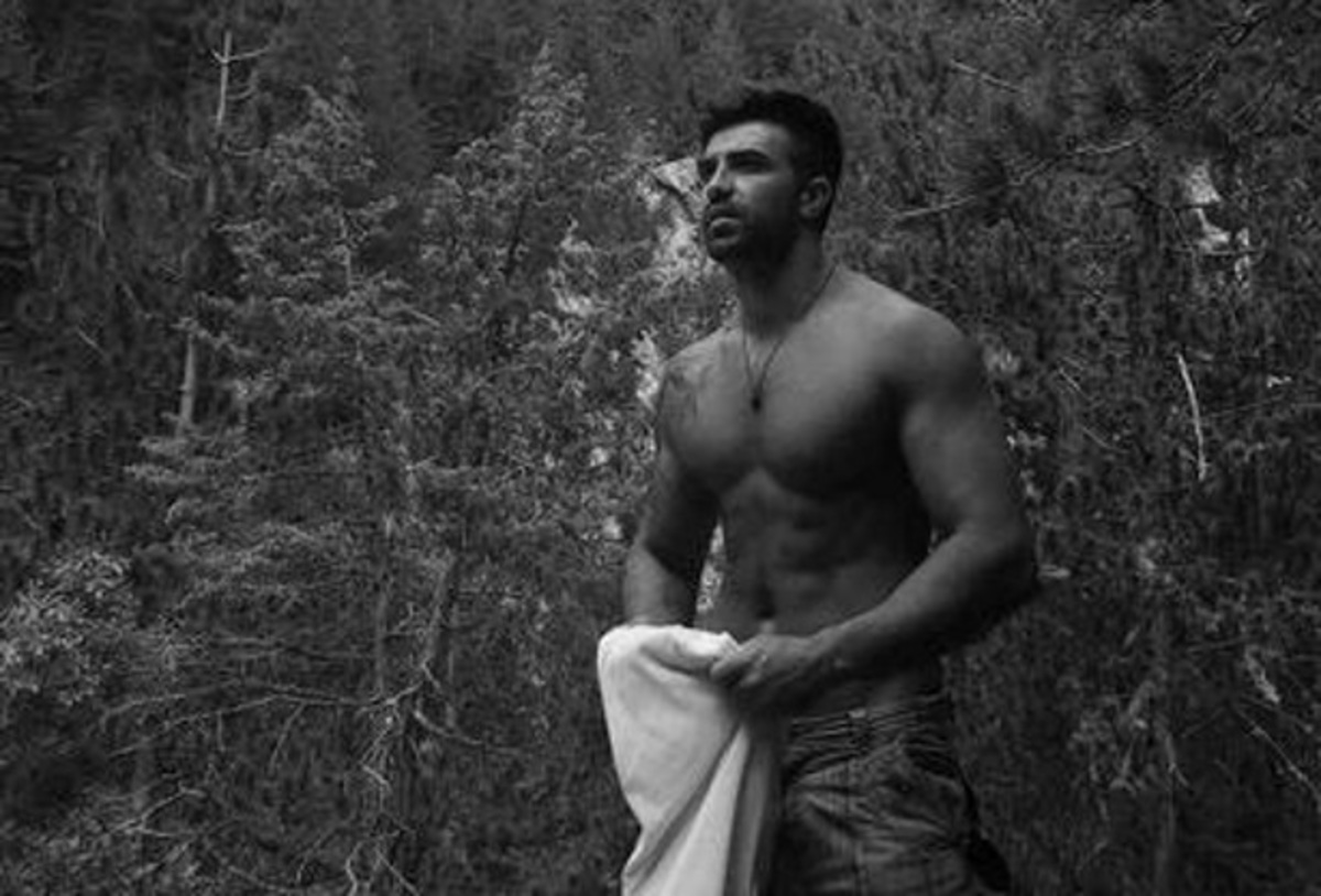 Αιμίλιος Ράφτης: «Έχω κάνει σεξ σε παραλία, ξέροντας ότι μας κοιτάνε»