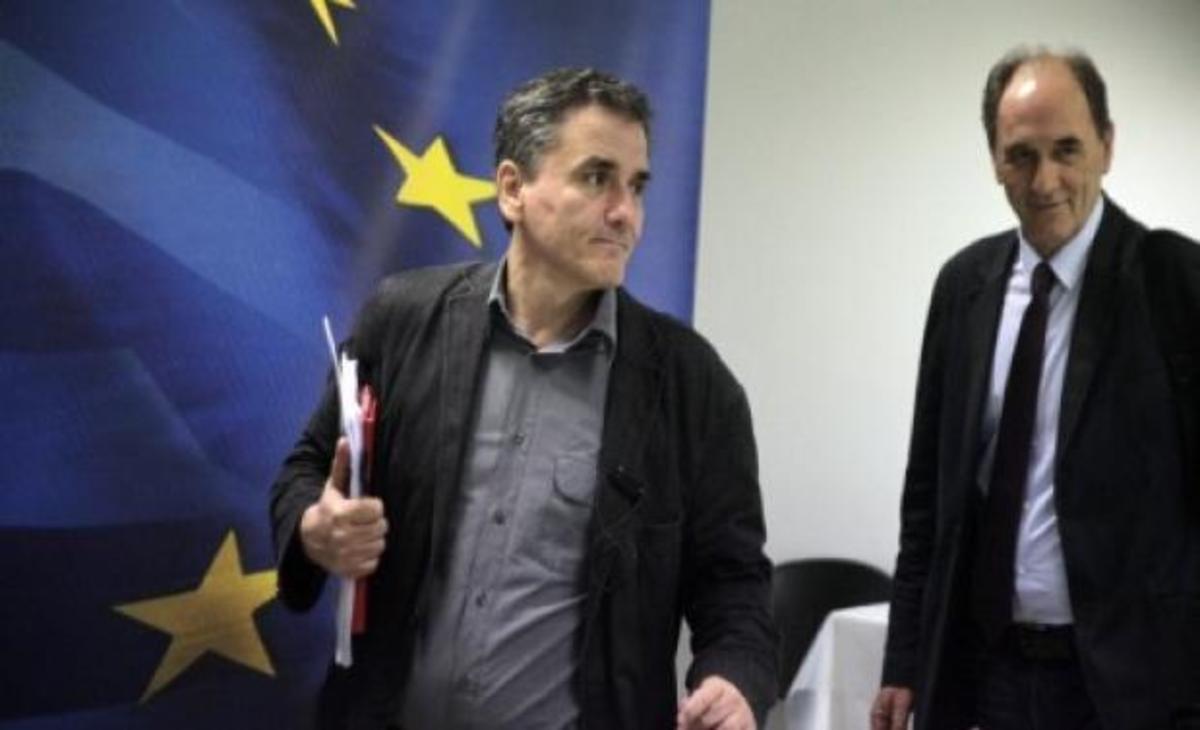 Κυβέρνηση – κουαρτέτο έδωσαν τα χέρια – Σταθάκης: Είμαι πολύ ικανοποιημένος από τη συμφωνία