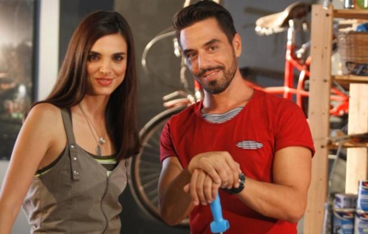 Μαστορέματα: Η Εύα Θεοτοκάτου και ο Ηλίας Καραντωνίου μαστορεύουν στο Πολιτιστικό Πάρκο Κερατέας