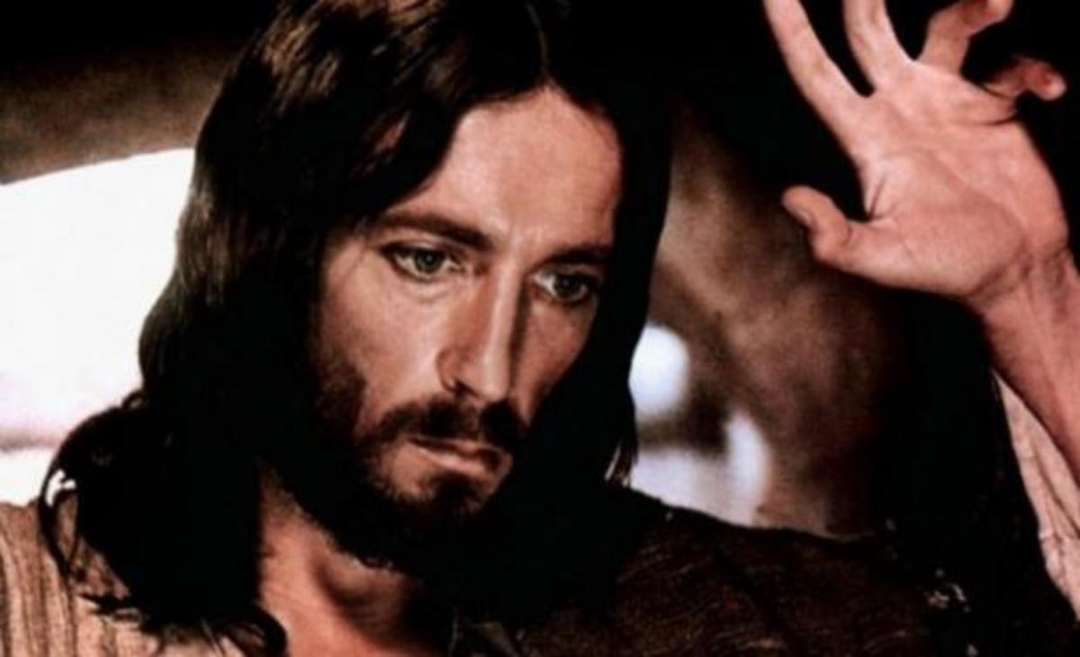 Έφτιαξαν το πρόσωπο του Χριστού και του Σατανά!