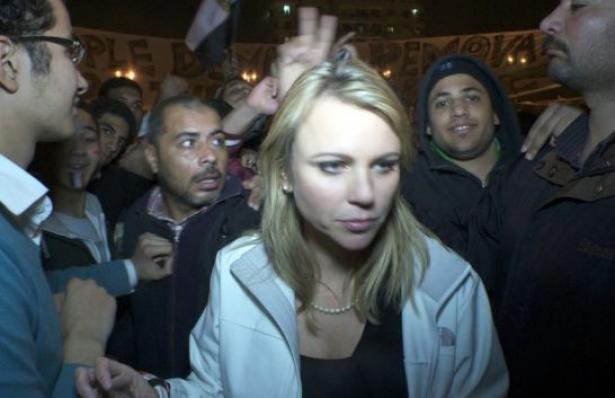 Μαρτυρία σοκ: “Με βίασαν 300 άνθρωποι!” – Η απεσταλμένη του CBS στην Αίγυπτο μιλάει για την τραυματική εμπειρία της!