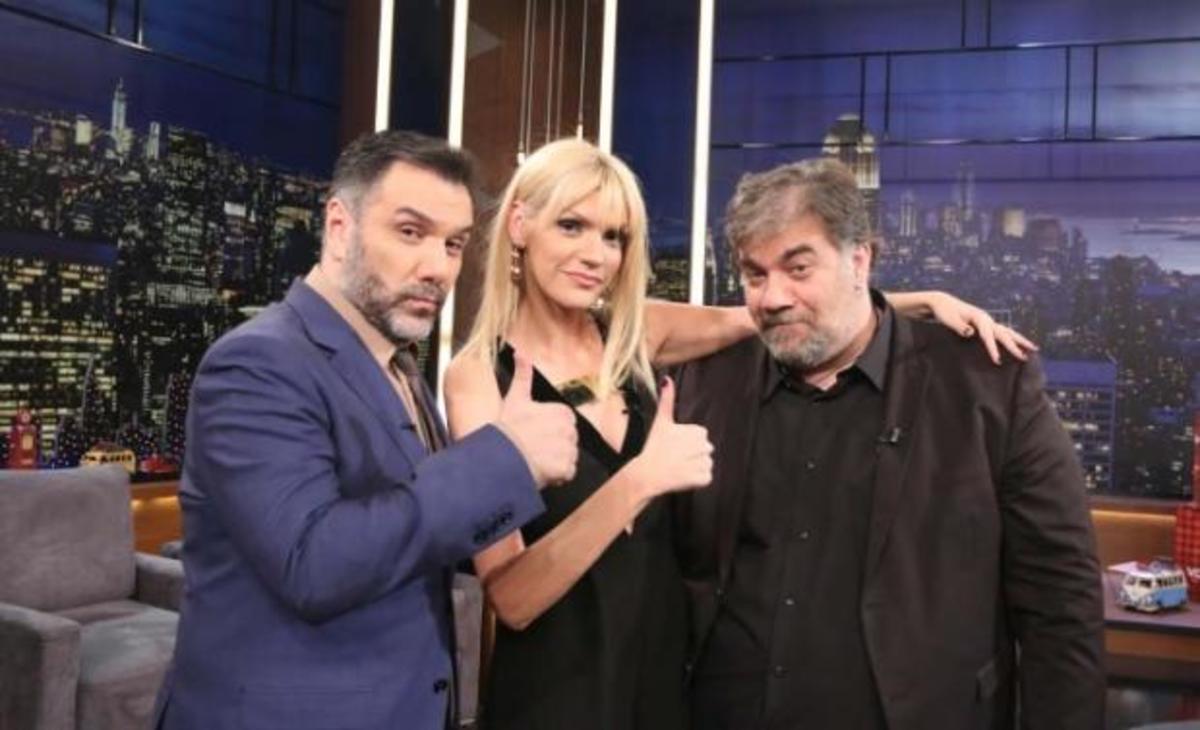 The 2night Show: Ο Γρηγόρης Αρναούτογλου συναντά τη Σάσα Σταμάτη