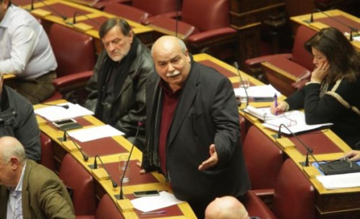 H πρόταση του Νίκου Βούτση για τα μέλη του ΕΣΡ