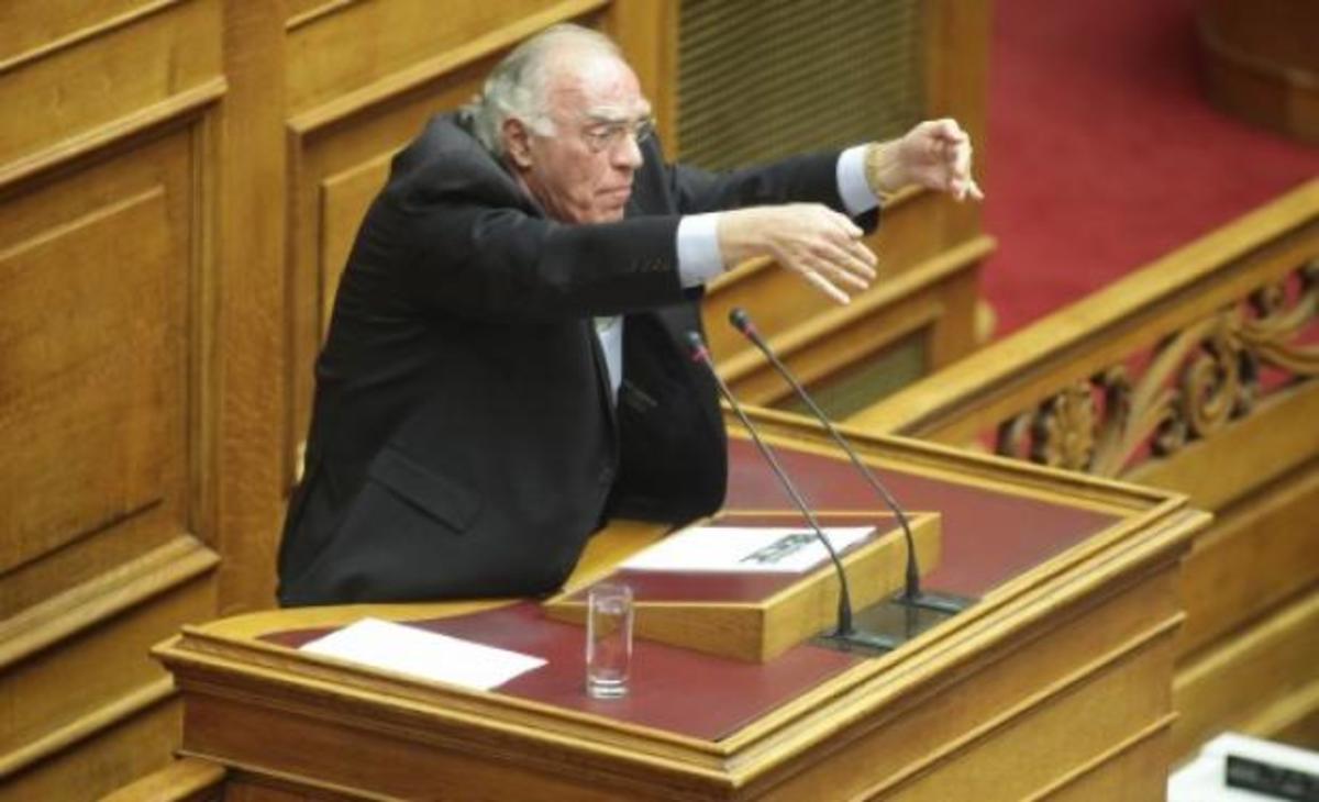 Λεβέντης: Κατεβάσατε τα παντελόνια και υπογράψατε το τρίτο Μνημόνιο