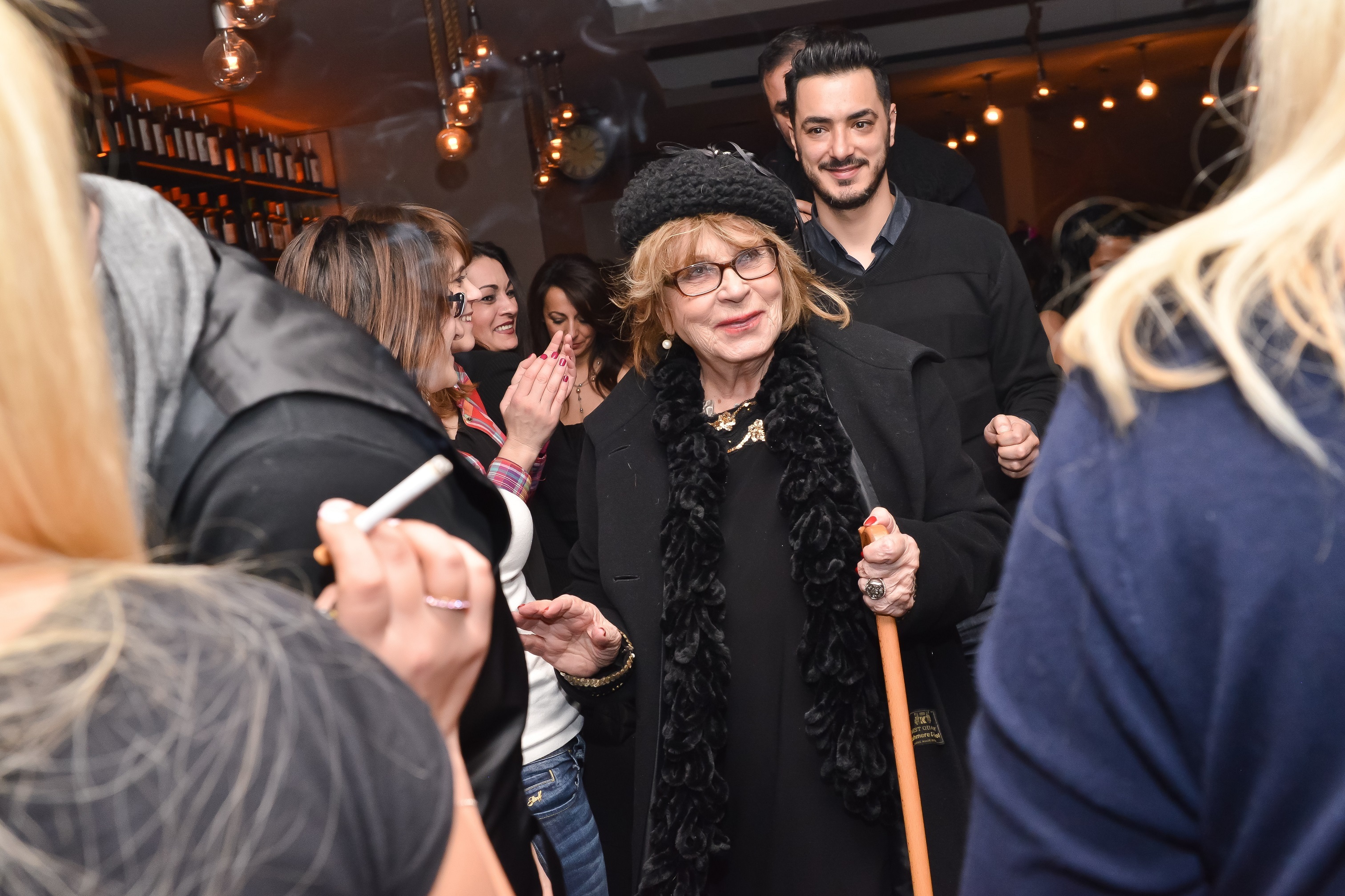«Οίκος Ευγηρείας»: Σπάνια έξοδος με συγκινητικές στιγμές