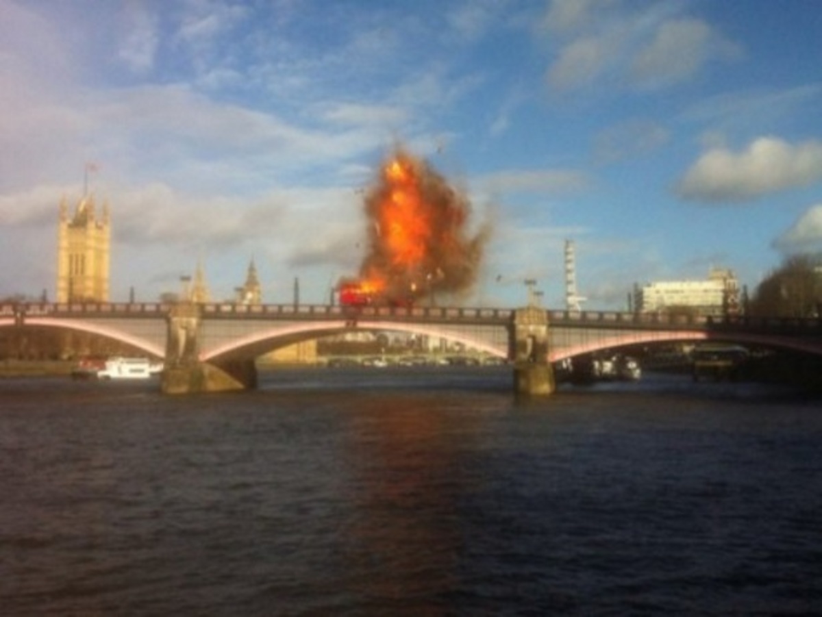Η έκρηξη στην γέφυρα του Λονδίνου που σόκαρε τους πάντες ήταν…