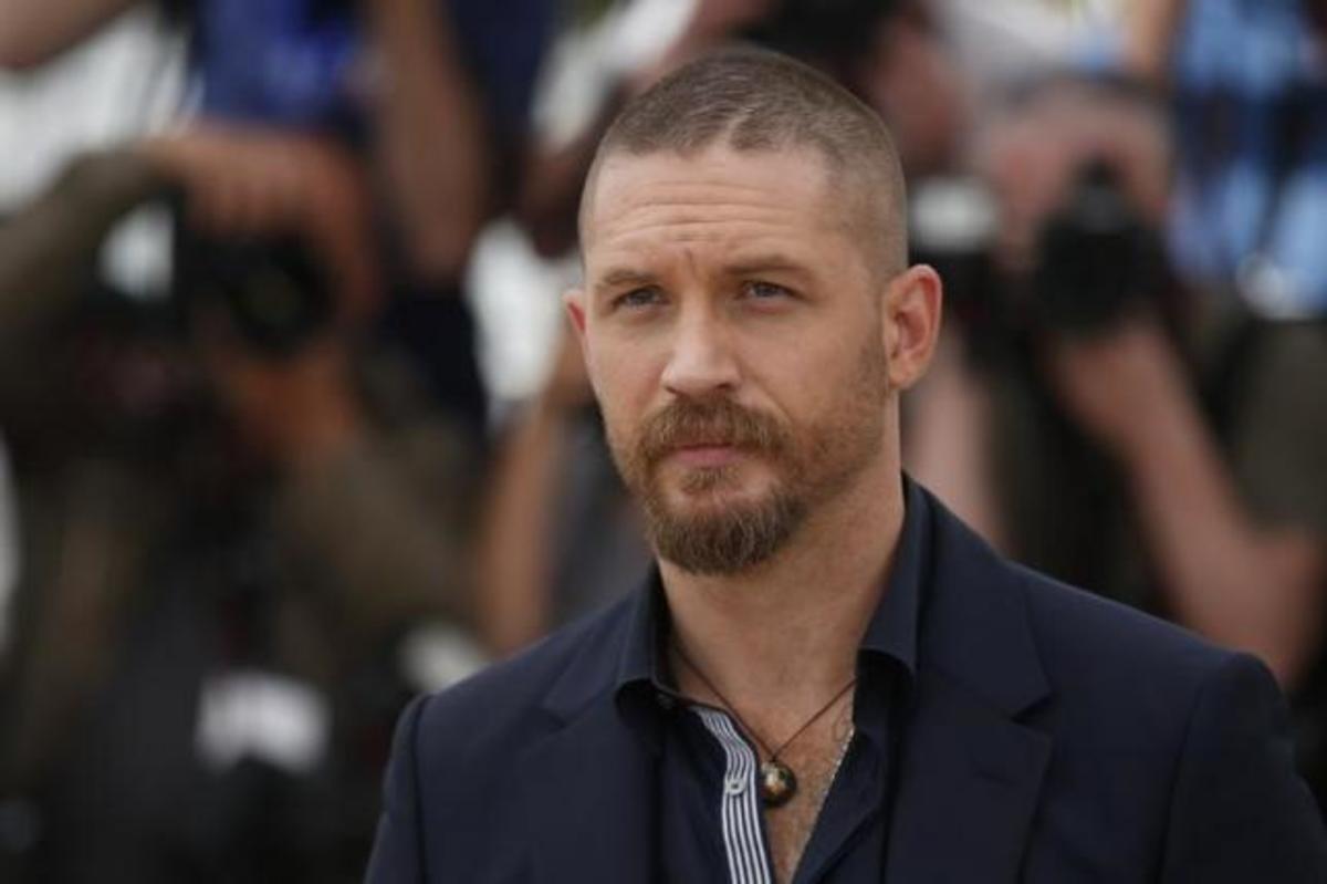 Tom Hardy: Βούτηξε ολόγυμνος σε παγωμένη λίμνη!