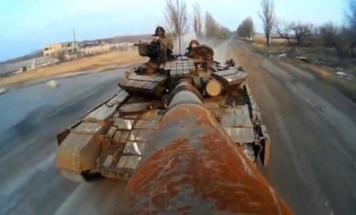 Απίστευτο! Selfie Stick σε τάνκ!