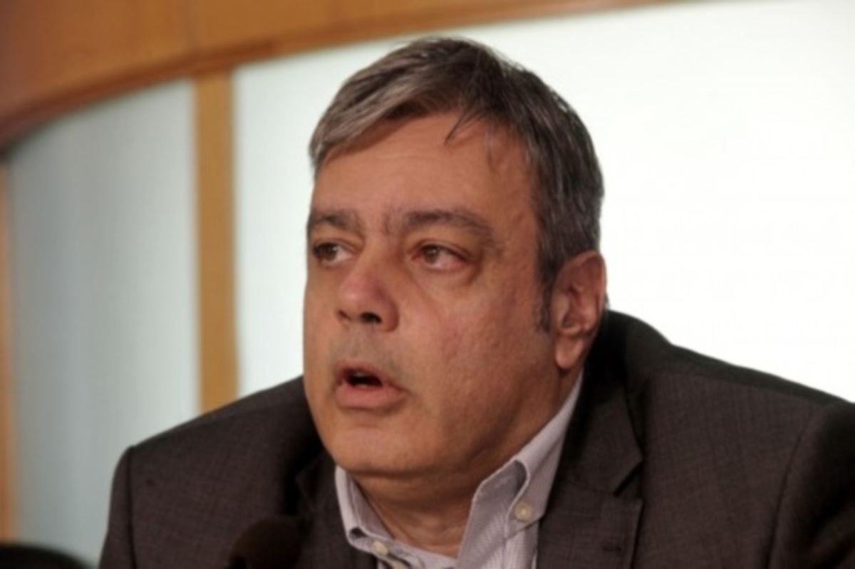 Επίθεση Βερναρδάκη στα ΜΜΕ – Ζήτησε “πλαίσιο” λειτουργίας