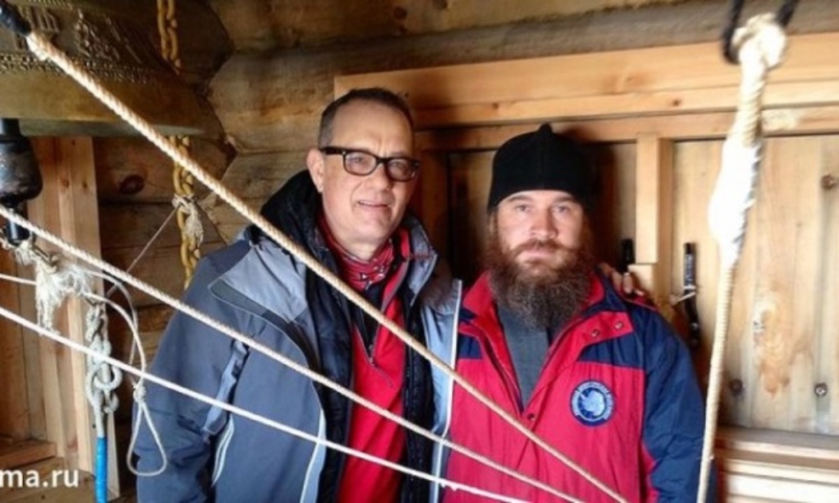 Ο Tom Hanks στη Ζωοδόχο Τριάδα στην άκρη του κόσμου!