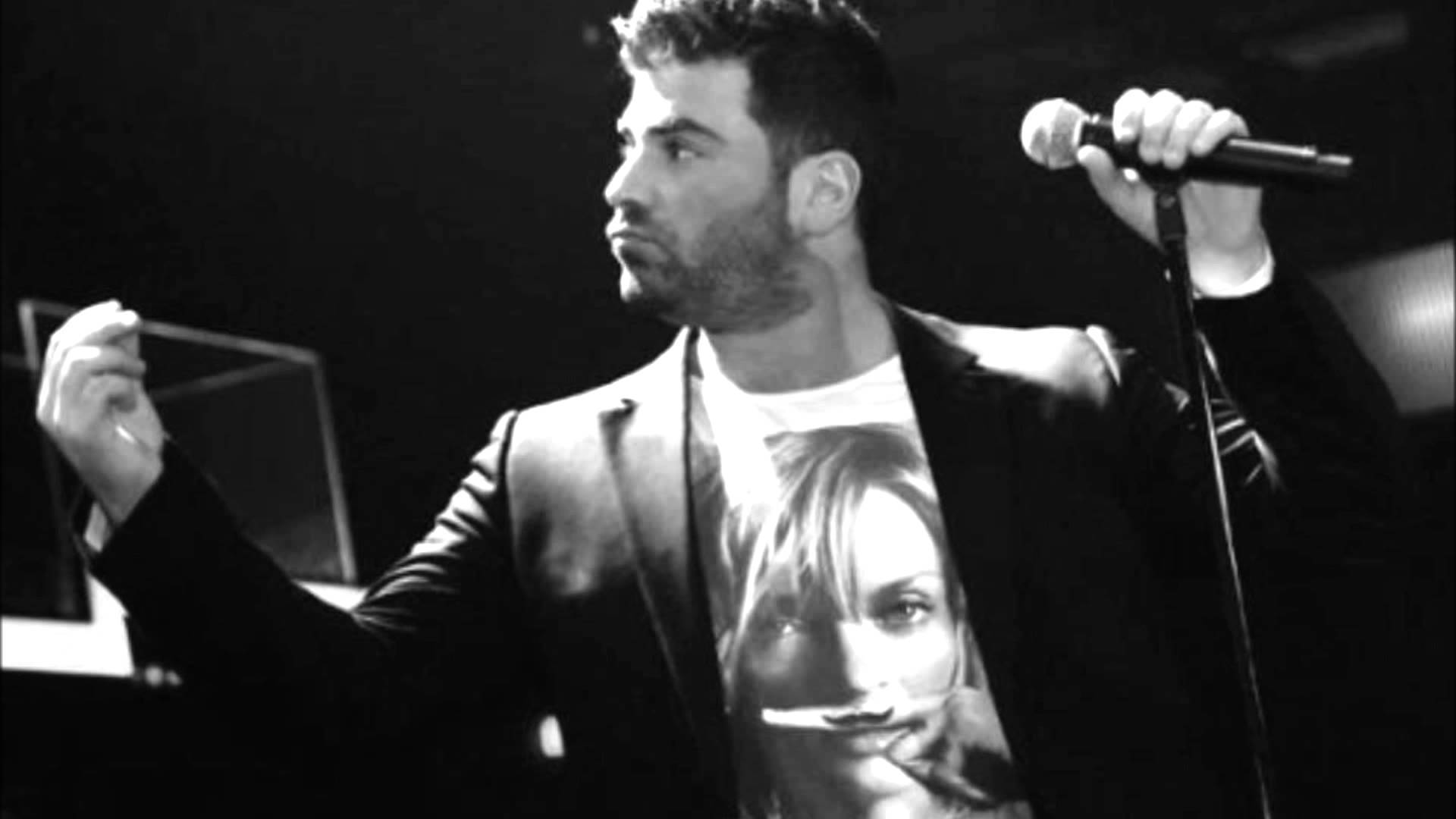 Παντελής Παντελίδης: 200 ακυκλοφόρητα τραγούδια στο κινητό του!