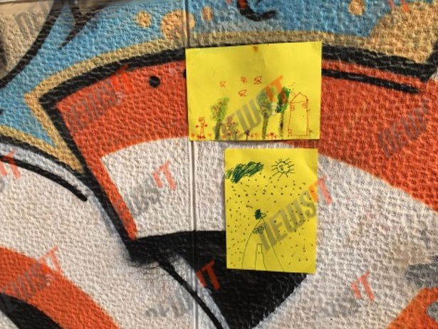 Ο τοίχος έχει τη δική τους ιστορία – Ραγίζουν καρδιές τα παιδιά