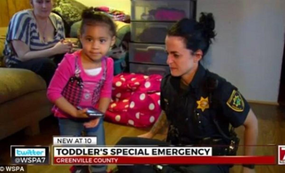 Το… απεγνωσμένο τηλεφώνημα μιας 2χρονης πιτσιρίκας στην αστυνομία