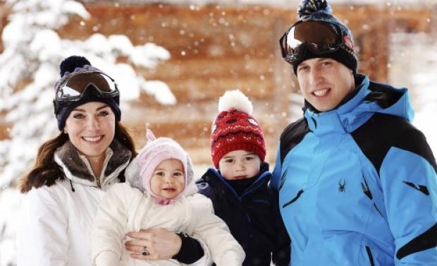 Εκδρομή στα χιόνια: Ο κόκκινος σκούφος του “Γώγου” και τα… δόντια της Σάρλοτ